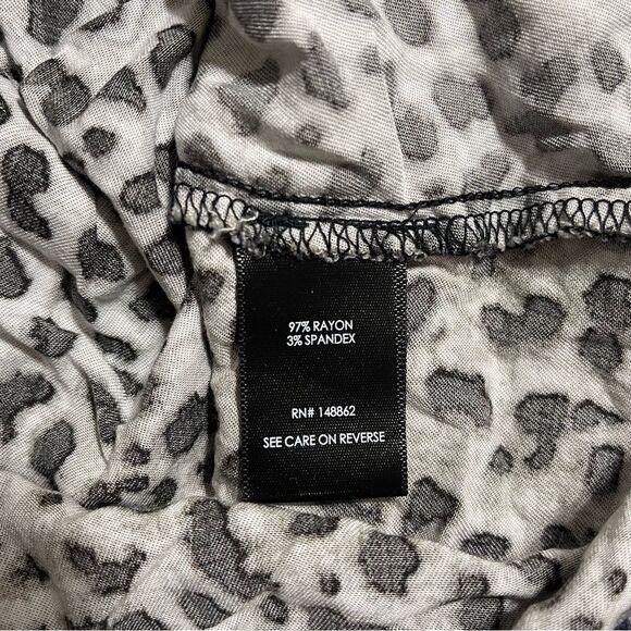 Torrid Ava Stretch Challis Cami Chee Leopard Size 4 (4X) - Picture 9 of 9